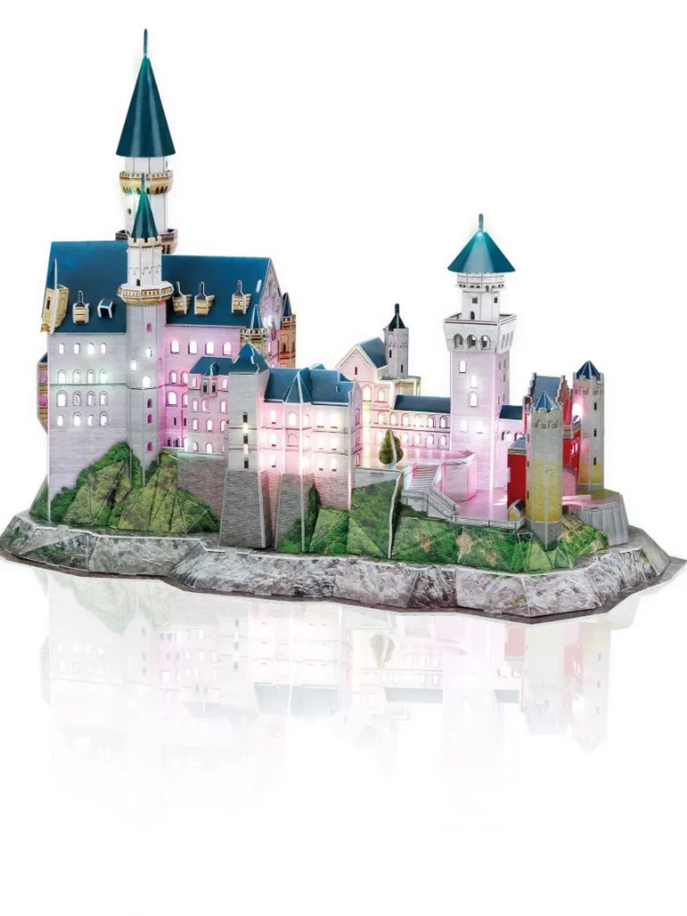 NIB Revell Neuschwanstein Castle LED Edition 121 Piece 3D Puzzle